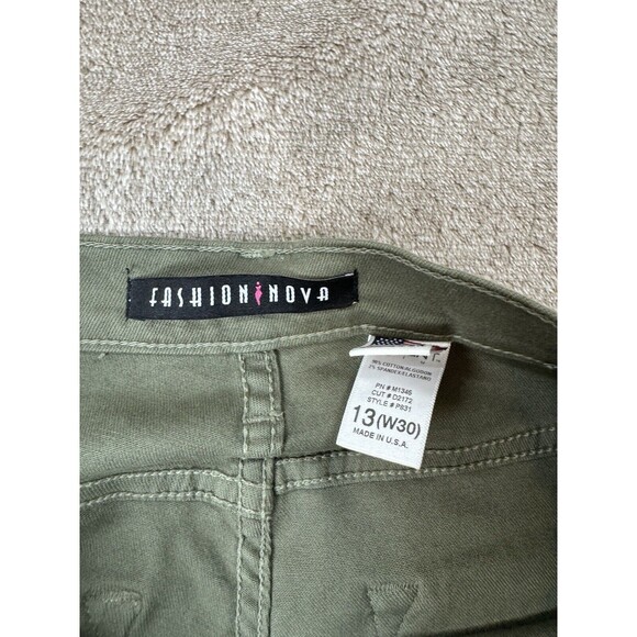 fashion nova womens olive green jeans size 13,medium Strech Medium Waist - Picture 12 of 16
